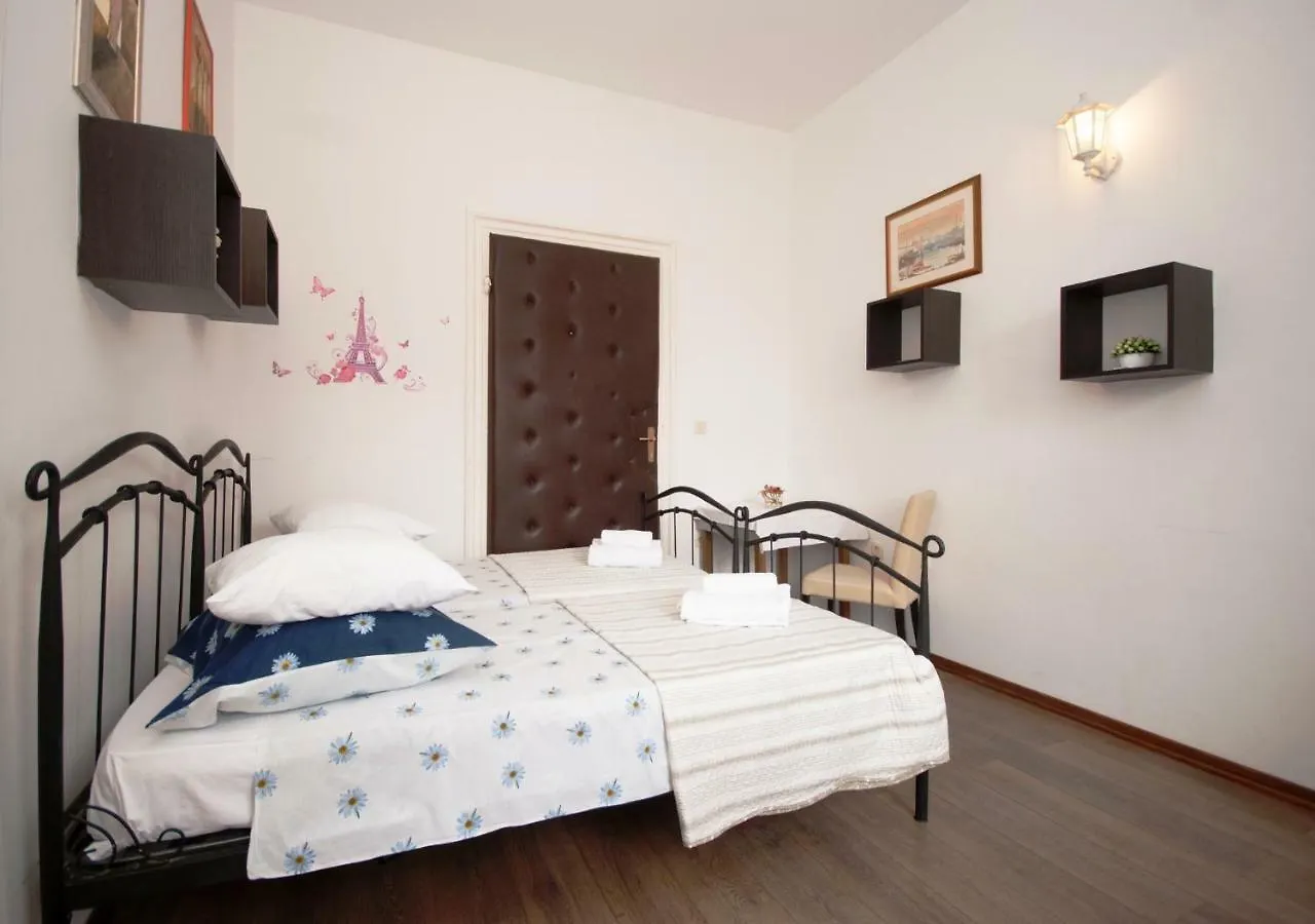 Apartments Angie Croatia